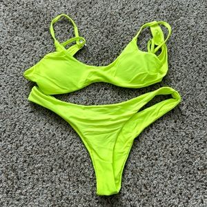 Highlighter color bikini